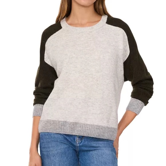 Vince Camuto
Women's Colorblocked Raglan-Sleeve Sweater - Picture 1 of 5